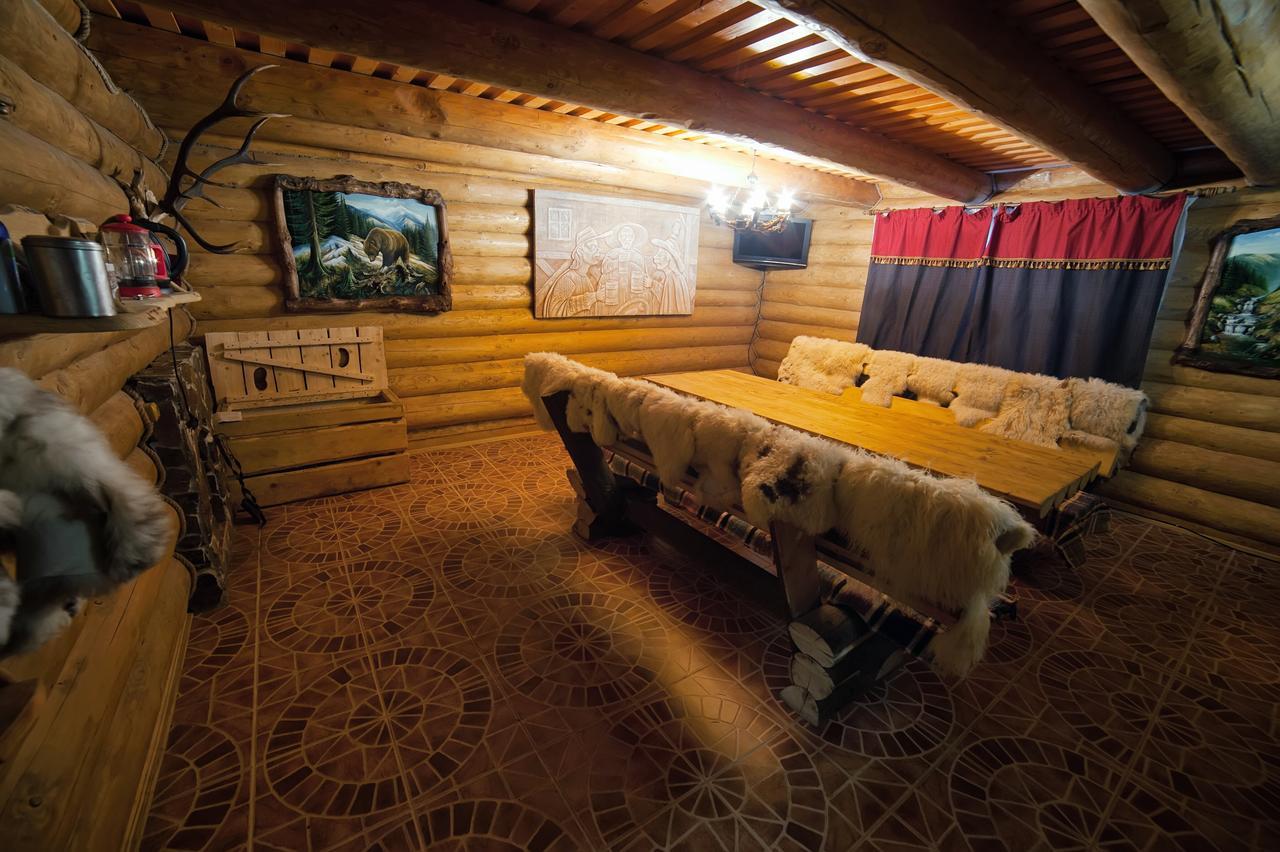 Hotel Praha Użhorod Zewnętrze zdjęcie