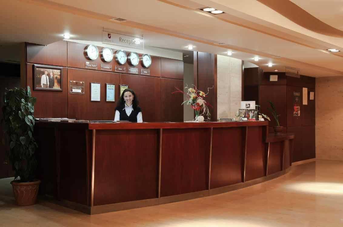 Hotel Praha Użhorod Zewnętrze zdjęcie