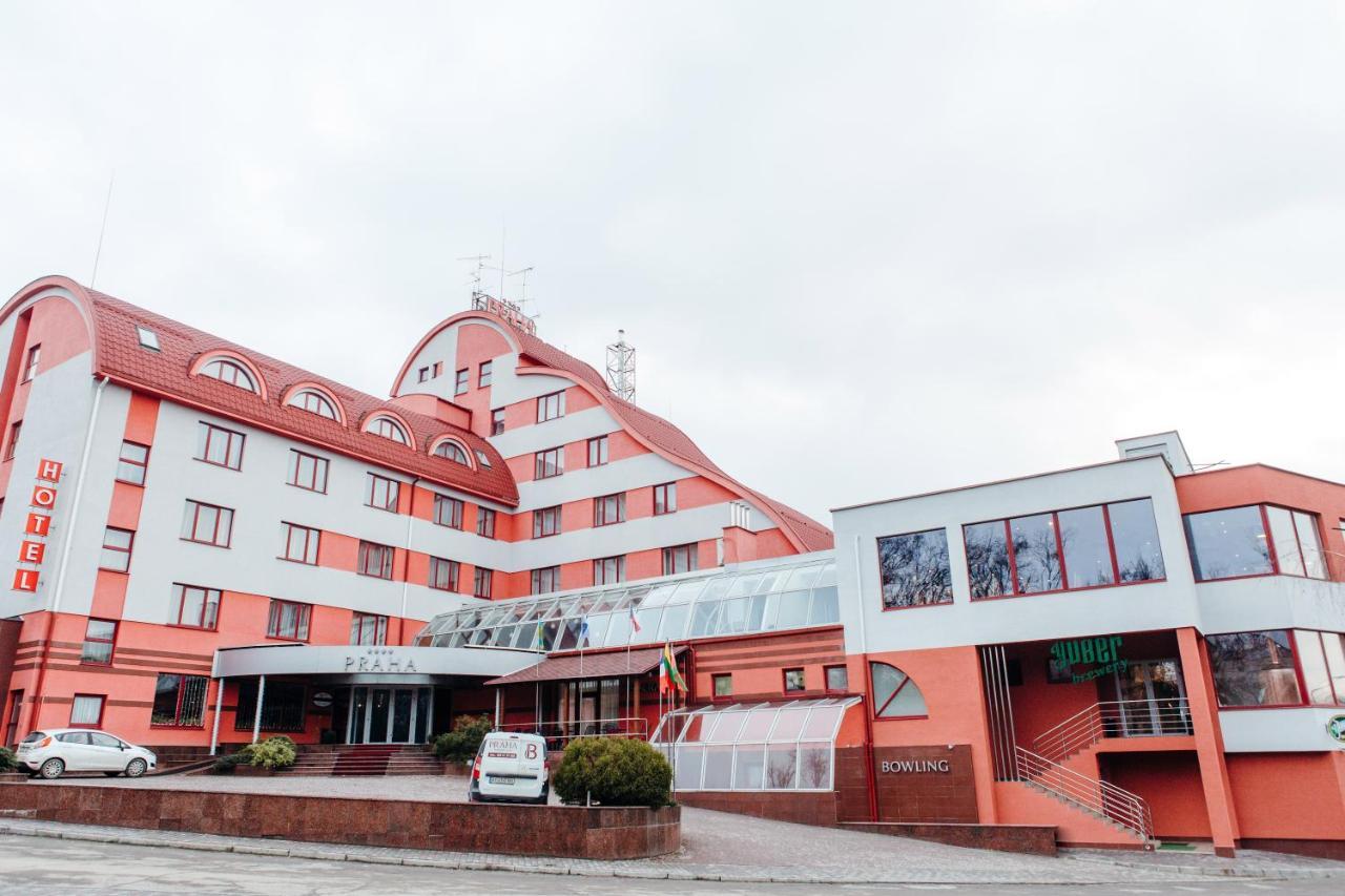 Hotel Praha Użhorod Zewnętrze zdjęcie