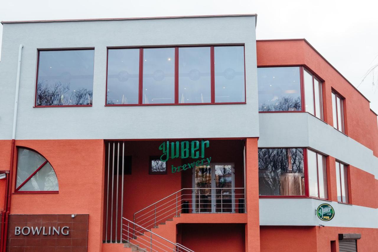 Hotel Praha Użhorod Zewnętrze zdjęcie